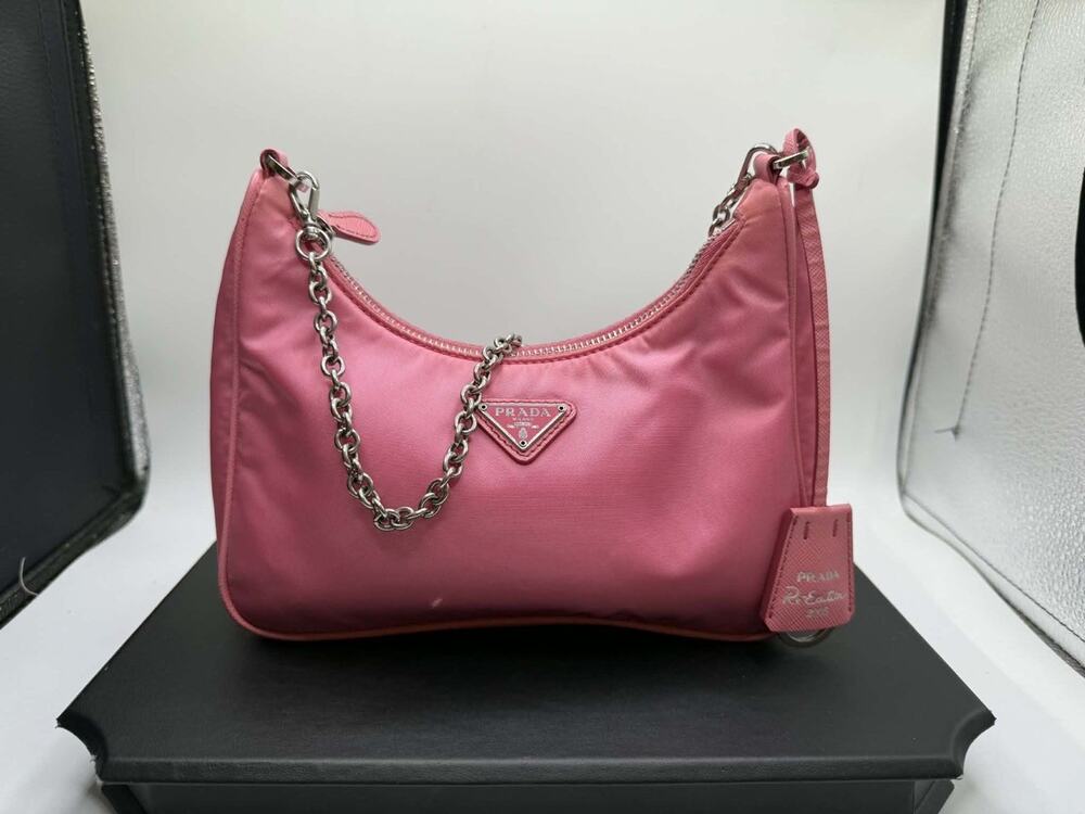 Prada Re-Edition 2005 Nylon Shoulder Bag Pink SPB-TS 359326